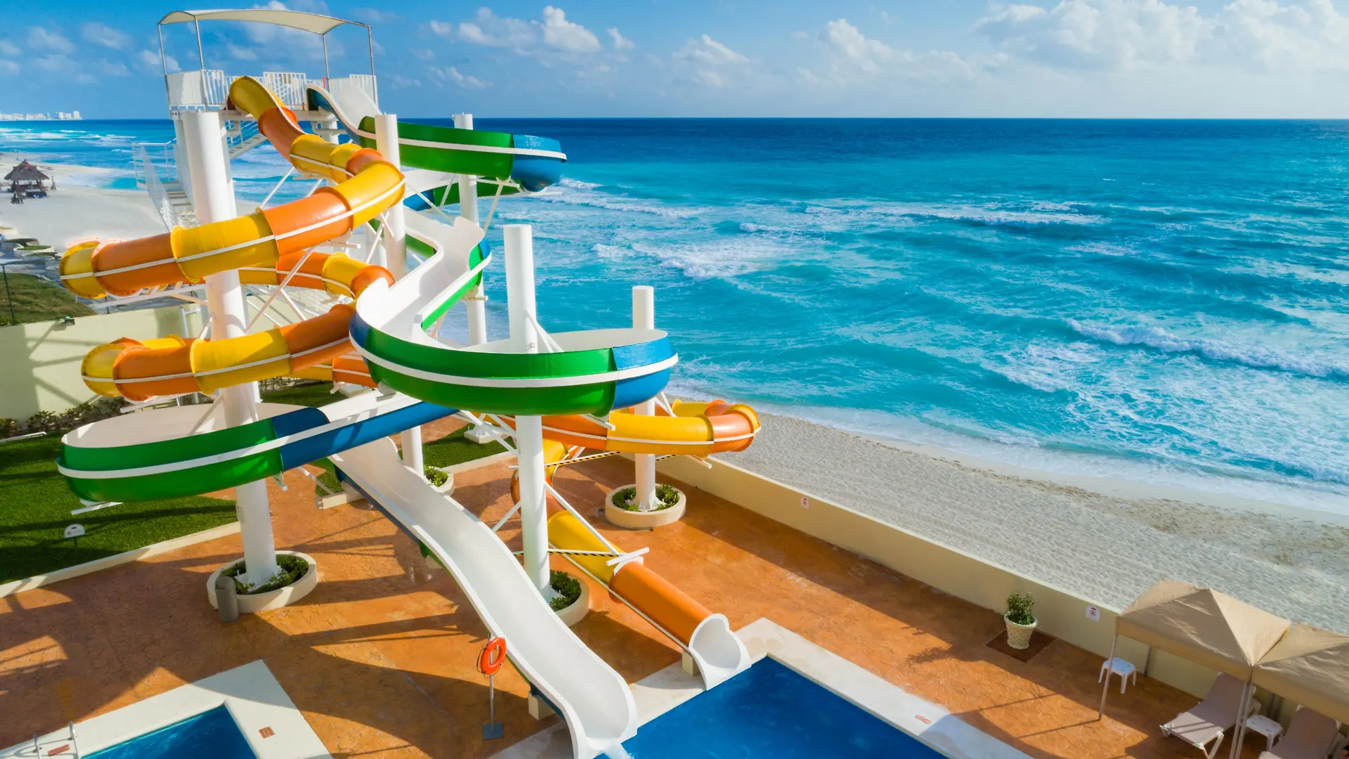 Crown Paradise Club Cancun Mexico