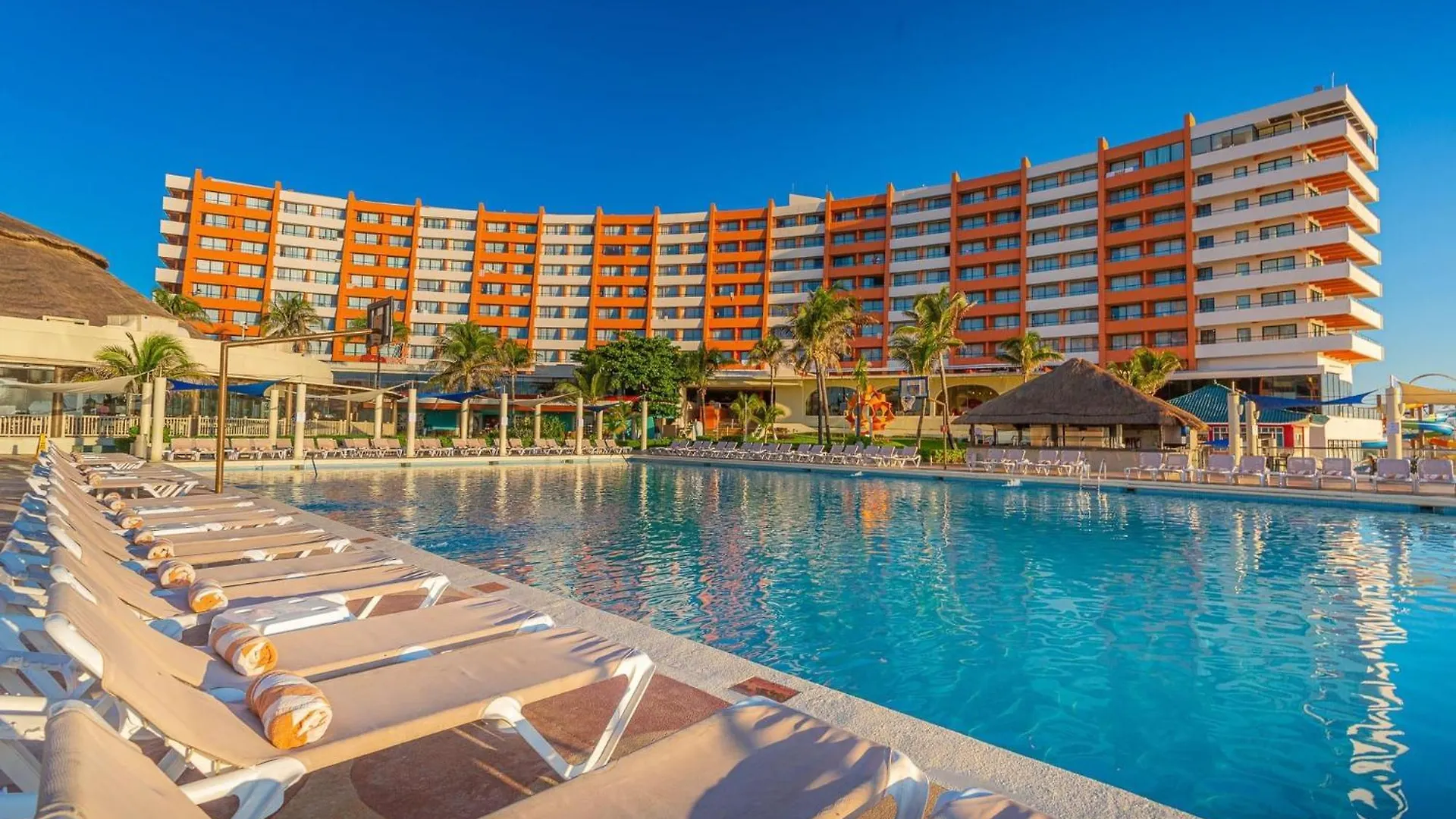 Crown Paradise Club Cancun contacts