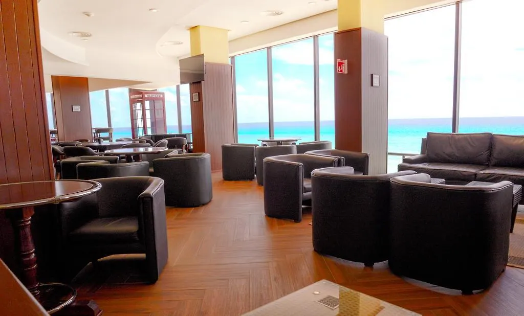 Crown Paradise Club Cancun Resort